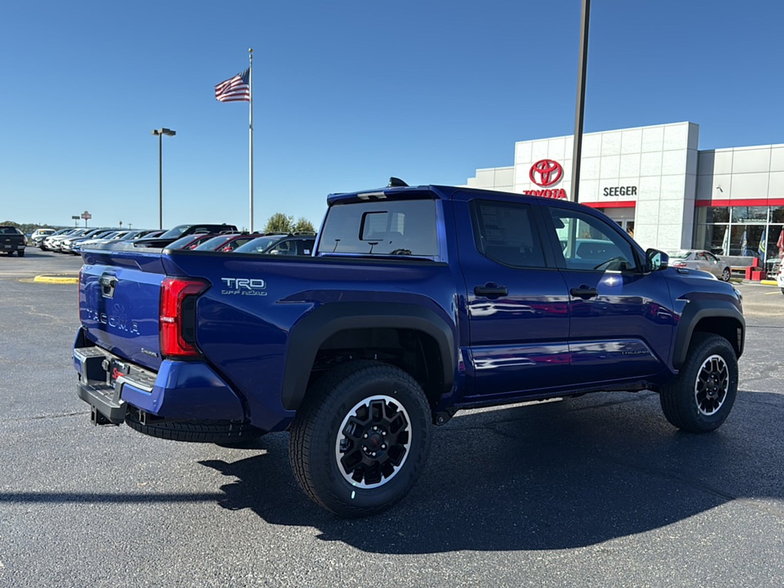 2025 Toyota Tacoma i-FORCE MAX TRD Off-Road i-FORCE MAX