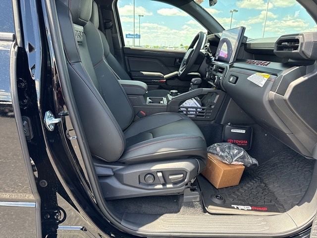 2026 Toyota Tacoma i-FORCE MAX TRD Pro