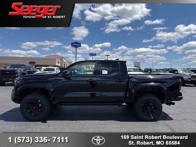 2026 Toyota Tacoma i-FORCE MAX TRD Pro