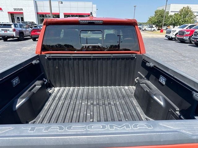 2025 Toyota Tacoma TRD Off Road - Photo 9