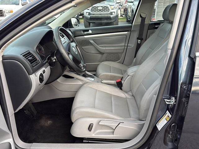 2008 Volkswagen Jetta Base
