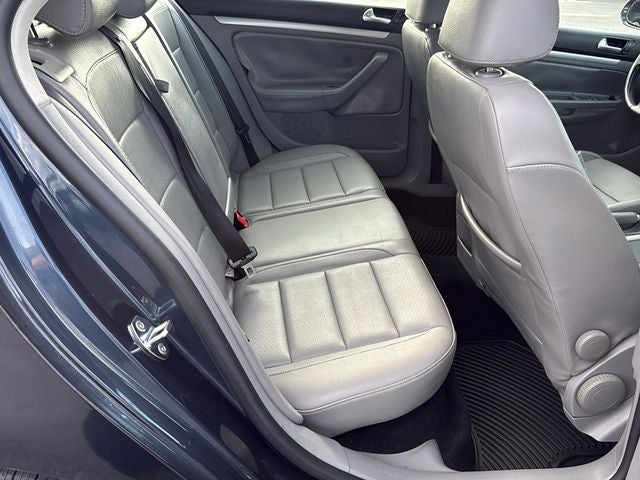 2008 Volkswagen Jetta Base