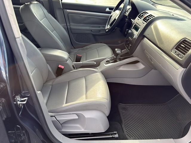 2008 Volkswagen Jetta Base