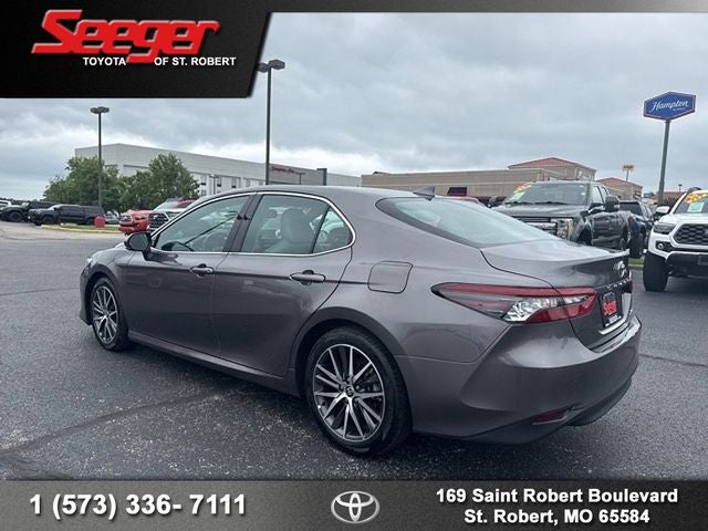 2022 Toyota Camry XLE