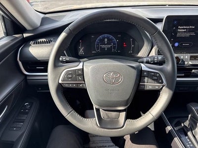 2024 Toyota GRAND HIGHLANDER XLE