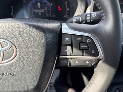 2024 Toyota GRAND HIGHLANDER XLE