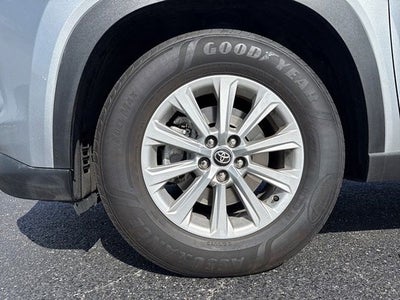 2024 Toyota GRAND HIGHLANDER XLE