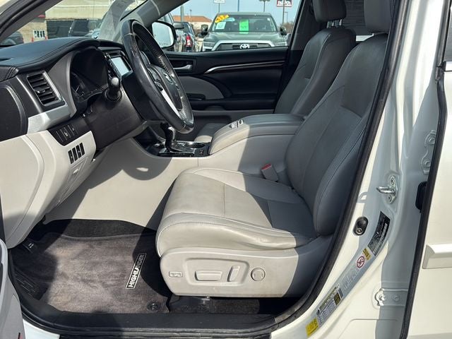 2015 Toyota HIGHLANDER Limited