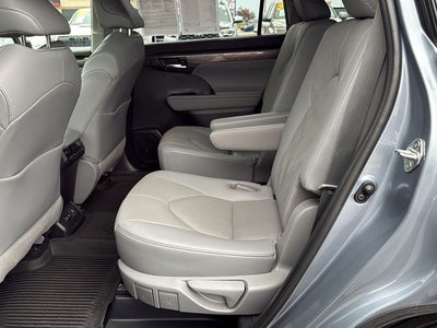 2021 Toyota HIGHLANDER Platinum