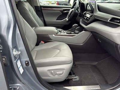 2021 Toyota HIGHLANDER Platinum