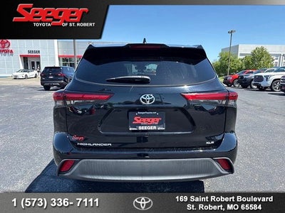 2021 Toyota HIGHLANDER XLE
