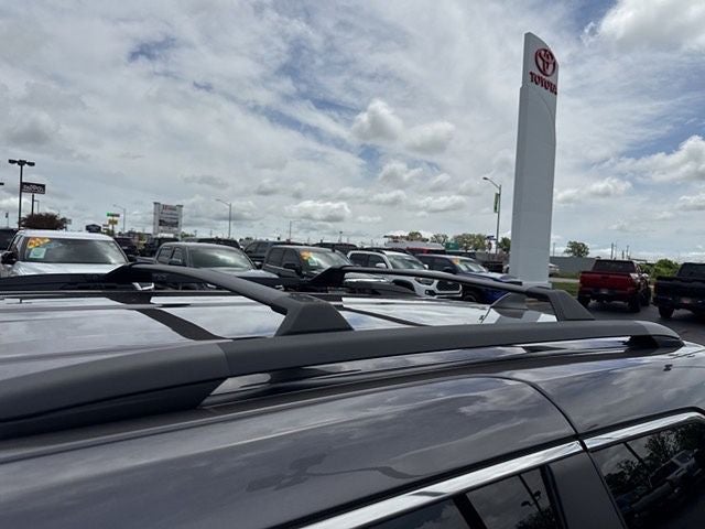 2021 Toyota SIENNA XLE AWD XLE 7 Passenger