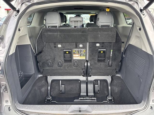 2021 Toyota SIENNA XLE AWD XLE 7 Passenger