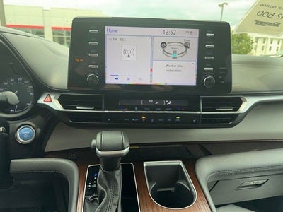 2023 Toyota Sienna XLE 7 Passenger