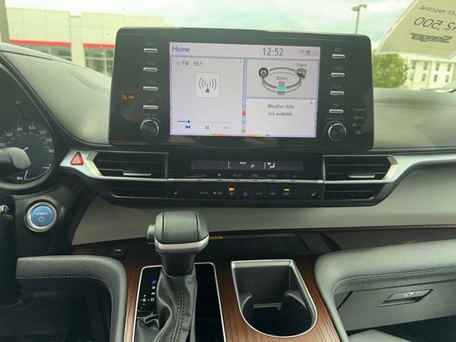 2023 Toyota Sienna XLE 7 Passenger