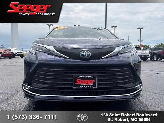 2023 Toyota Sienna XLE 7 Passenger