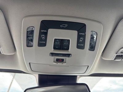 2023 Toyota Sienna XLE 7 Passenger