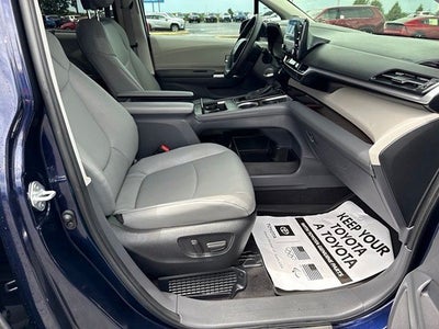 2023 Toyota Sienna XLE 7 Passenger
