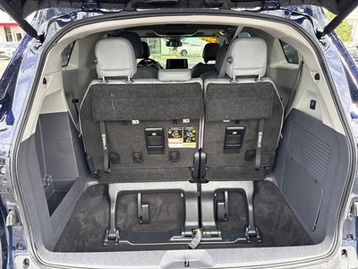 2023 Toyota Sienna XLE 7 Passenger
