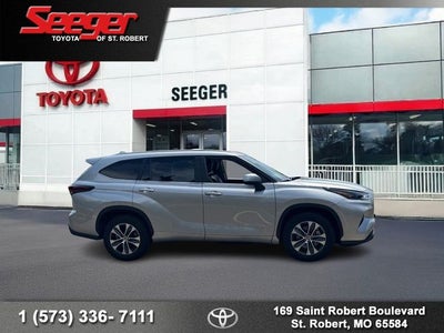 2025 Toyota Highlander XLE