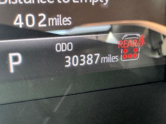 2025 Toyota Highlander XLE