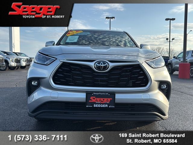 2023 Toyota HIGHLANDER LE