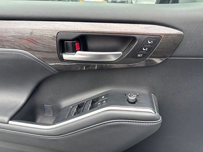 2024 Toyota Highlander Limited