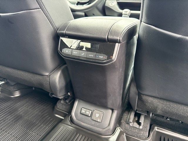 2024 Toyota Highlander Limited