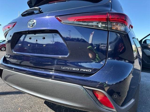 2025 Toyota Highlander Limited