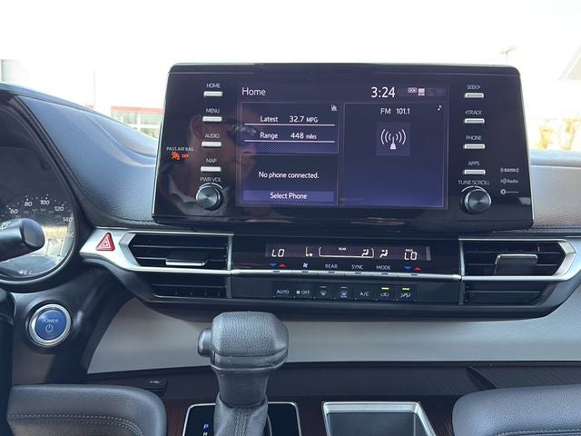 2024 Toyota SIENNA LE LE 8 Passenger