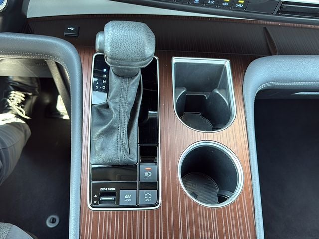 2024 Toyota SIENNA LE LE 8 Passenger
