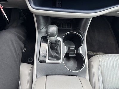 2015 Toyota Highlander LE Plus V6