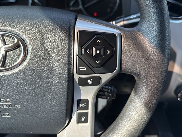 2018 Toyota TUNDRA 4X4 SR5