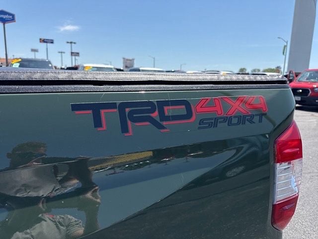 2021 Toyota TUNDRA 4X4 SR5