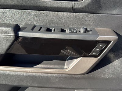 2022 Toyota TUNDRA 4X4 Limited