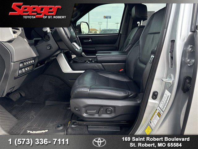 2023 Toyota TUNDRA 4X4 Platinum