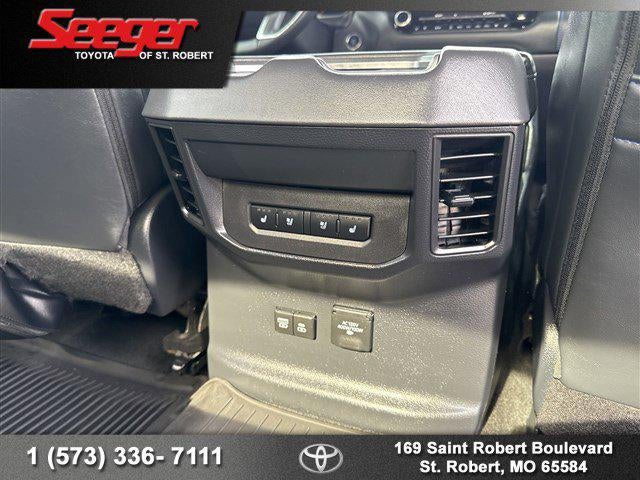 2023 Toyota TUNDRA 4X4 Platinum
