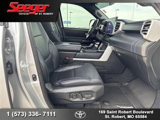 2023 Toyota TUNDRA 4X4 Platinum