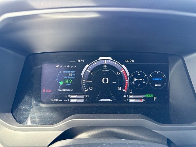 2023 Toyota Tundra Hybrid Platinum