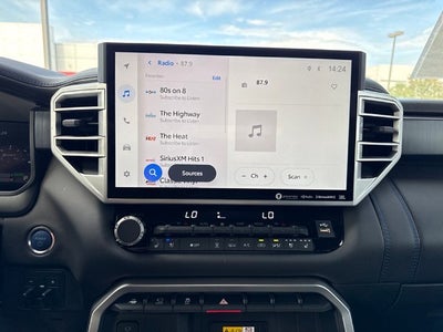 2023 Toyota Tundra Hybrid Platinum