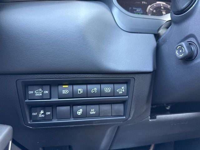 2026 Toyota Tundra Hybrid Platinum