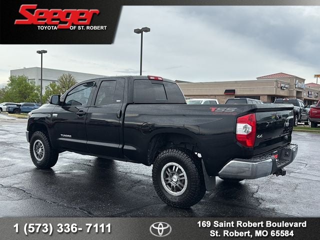 2016 Toyota TUNDRA 4X4 SR5