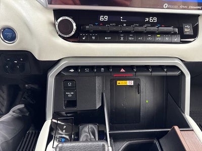 2024 Toyota Tundra Hybrid Capstone