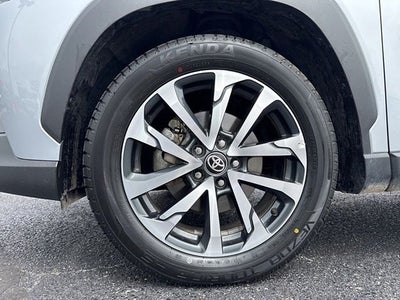 2024 Toyota Corolla Cross XLE