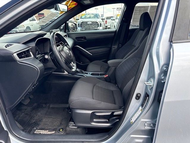 2024 Toyota Corolla Cross Hybrid SE