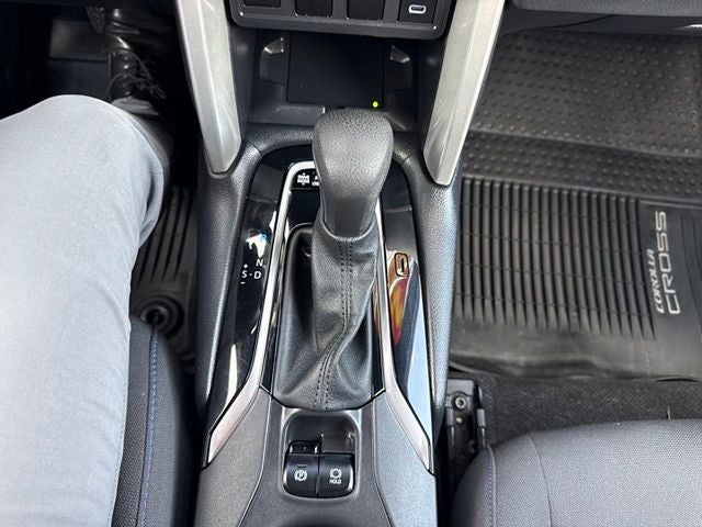 2024 Toyota Corolla Cross Hybrid SE