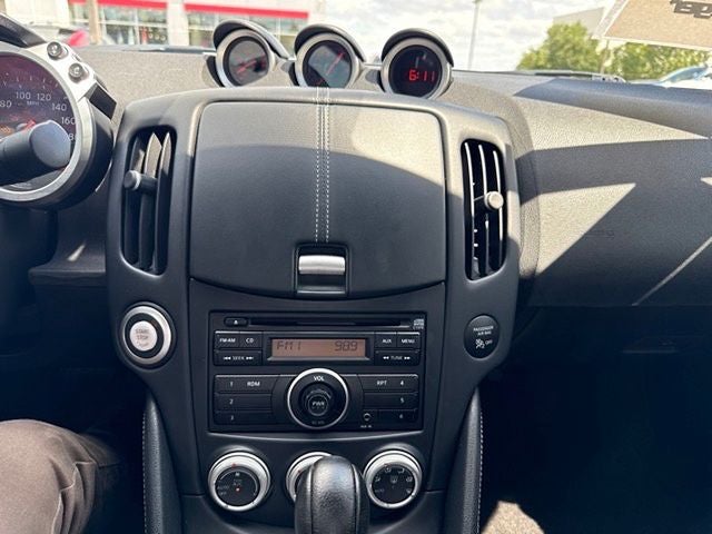 2010 Nissan 370Z Base