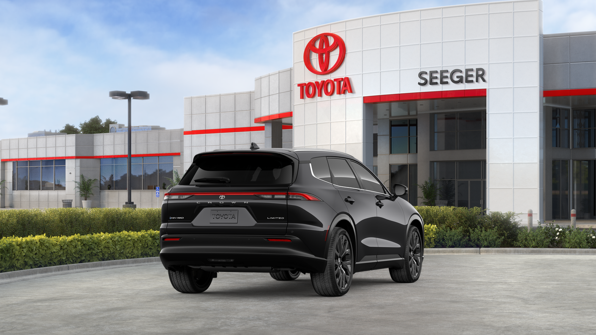2026 Toyota Crown Signia Limited