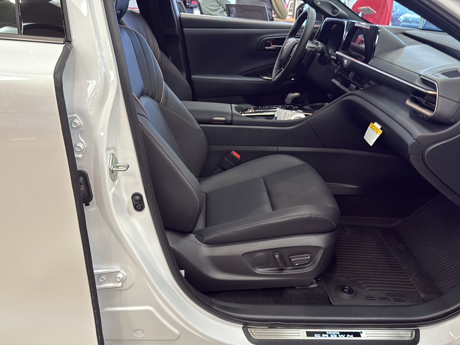 2025 Toyota Toyota Crown Signia Limited