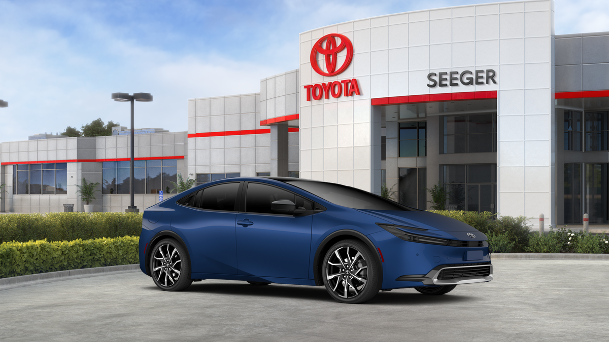 2027 Toyota Prius Plug-In Hybrid XSE